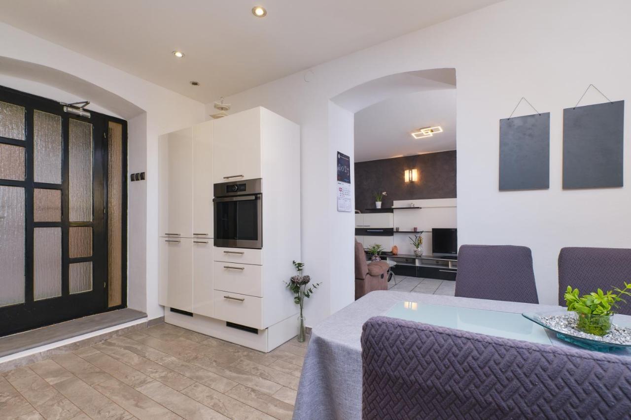 Bella Vista Apartment Cunski Ngoại thất bức ảnh